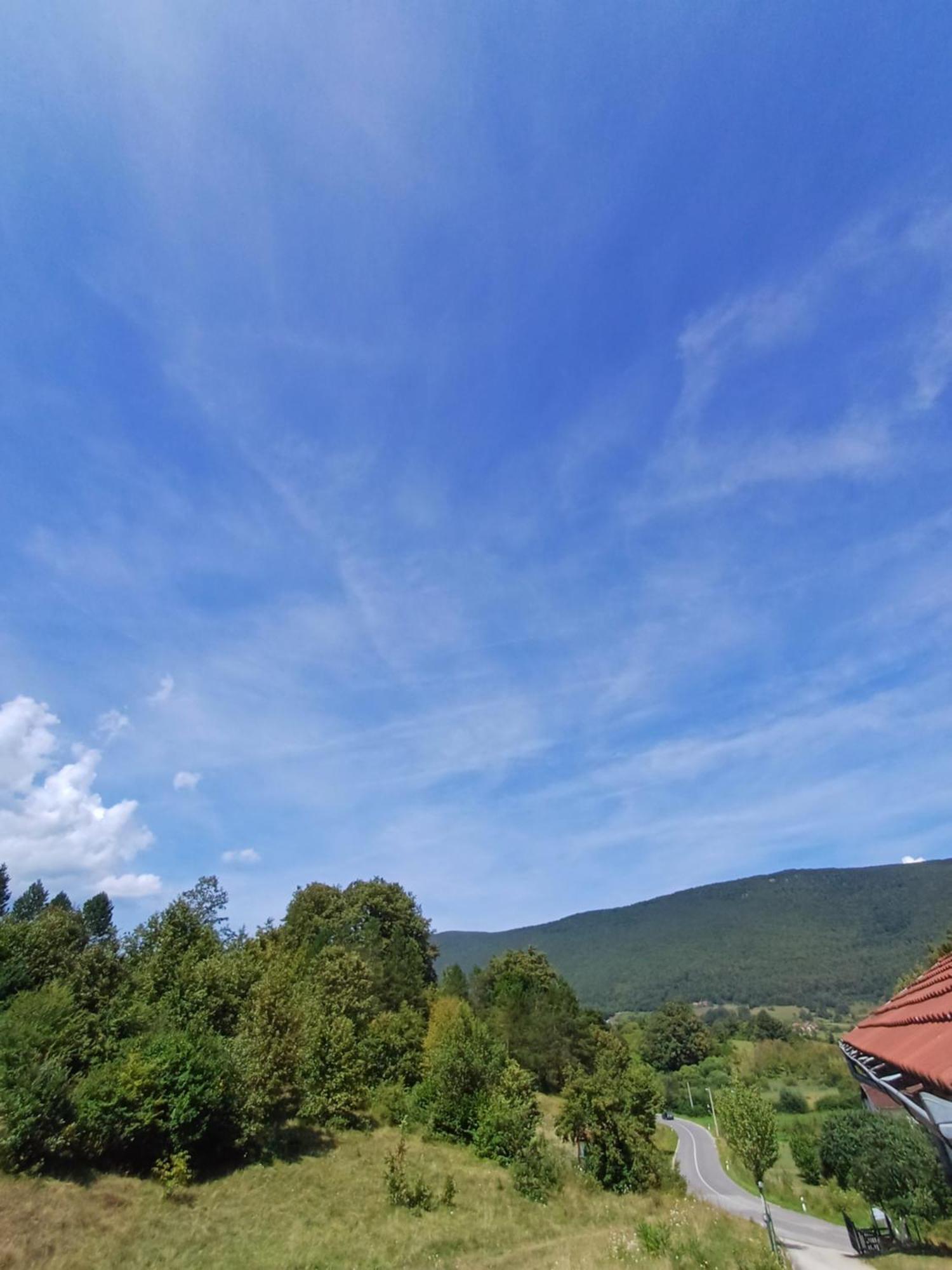 Apartman Denis Una Luzine Dış mekan fotoğraf