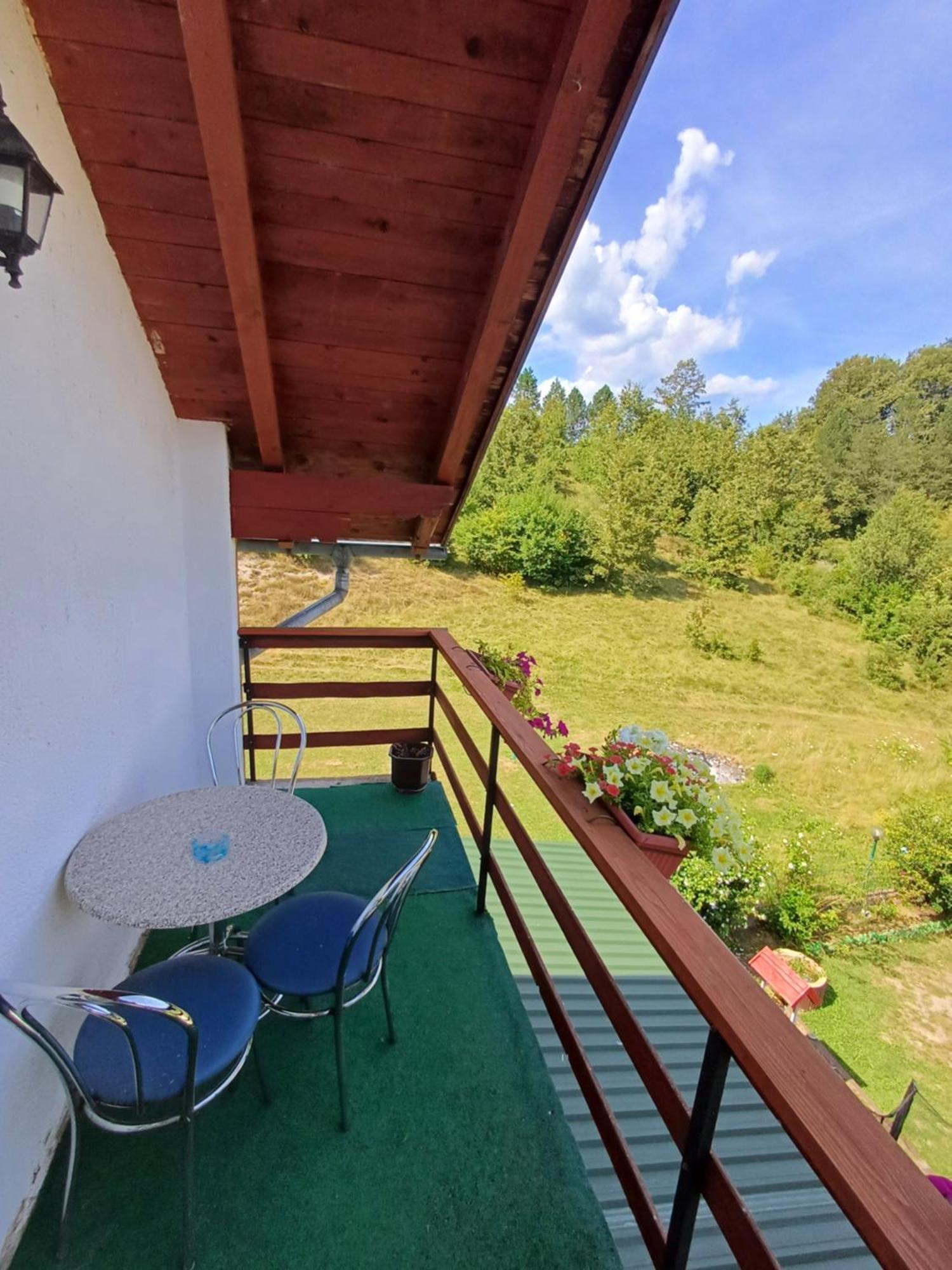 Apartman Denis Una Luzine Dış mekan fotoğraf