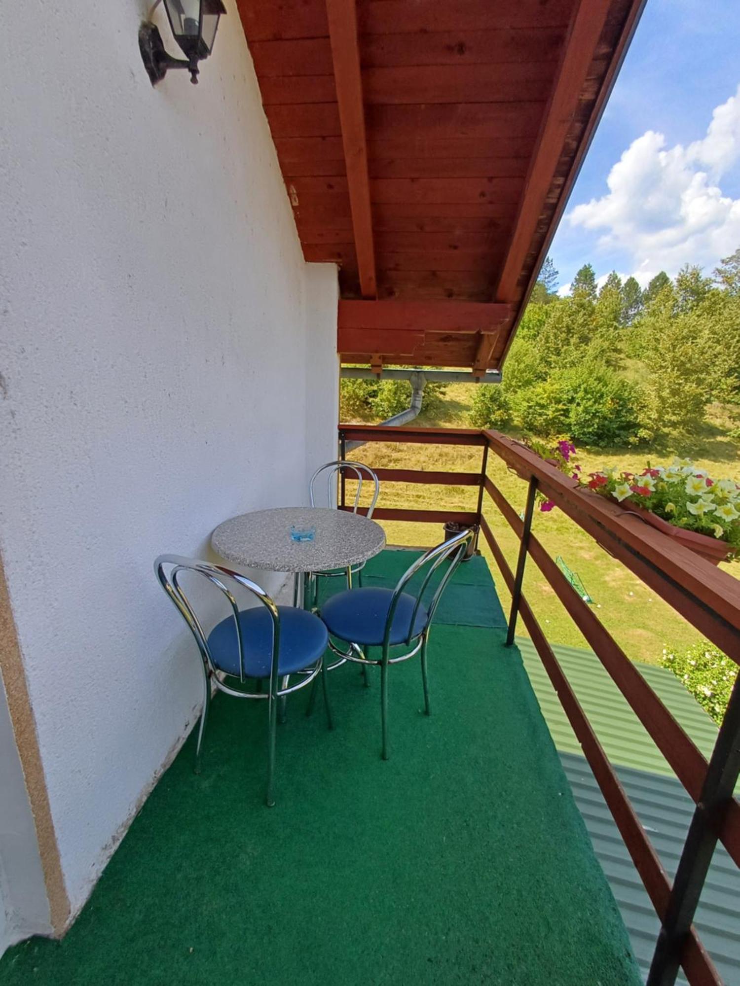 Apartman Denis Una Luzine Dış mekan fotoğraf