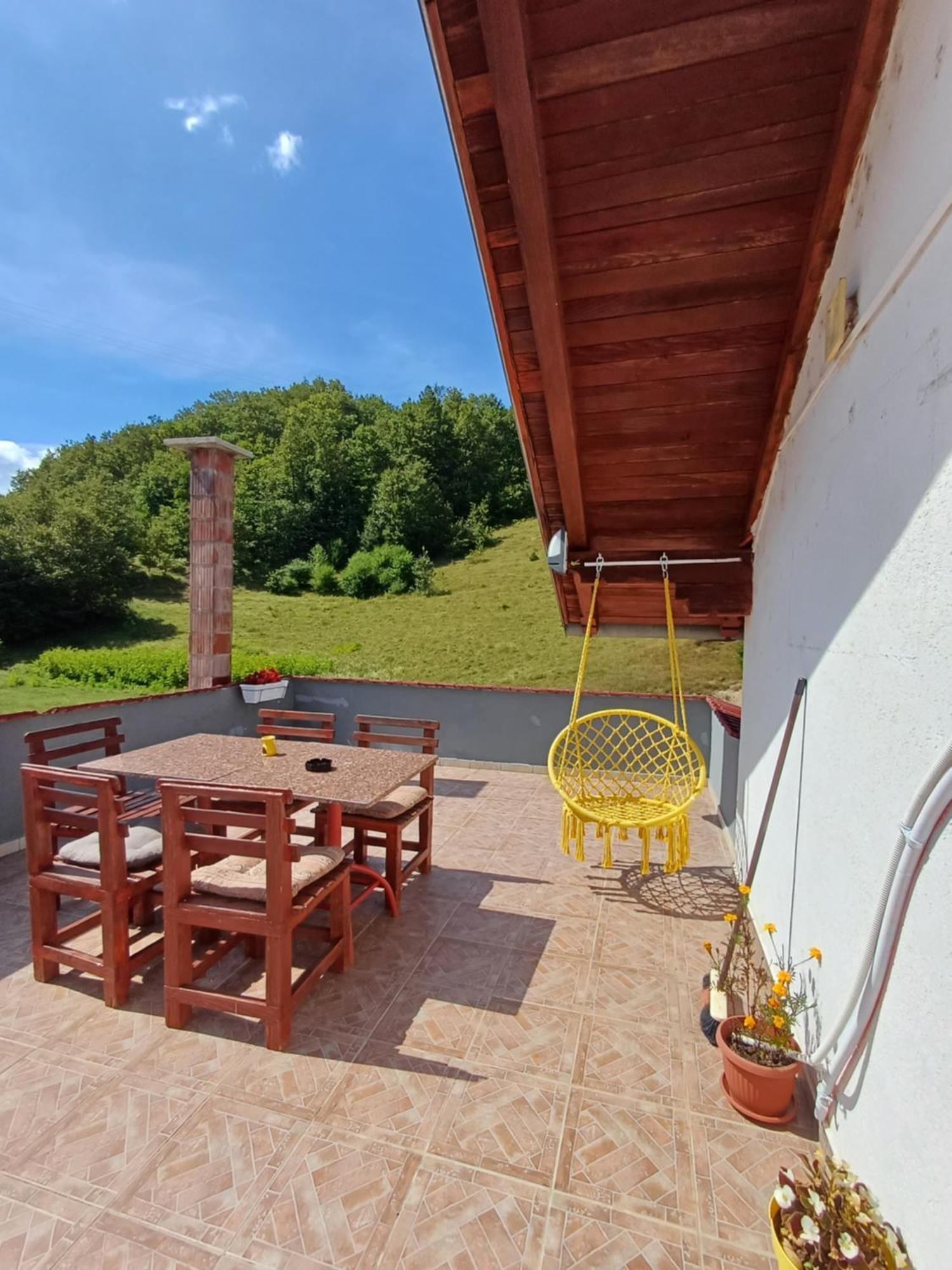 Apartman Denis Una Luzine Dış mekan fotoğraf